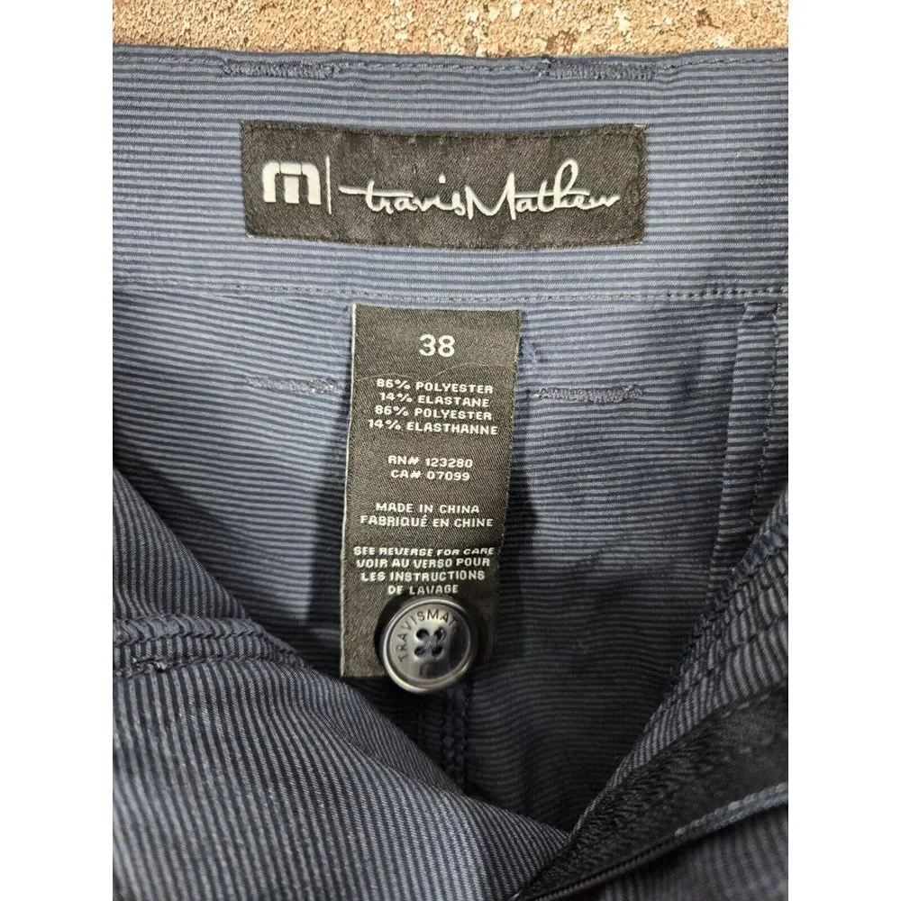 Travis Mathew Men's Golf Shorts Sz 38‎